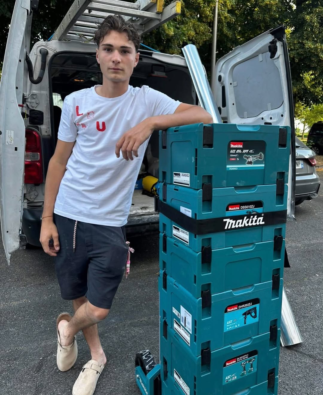 Maximilien, artisan couvreur de Melis Habitat, prêt à intervenir
